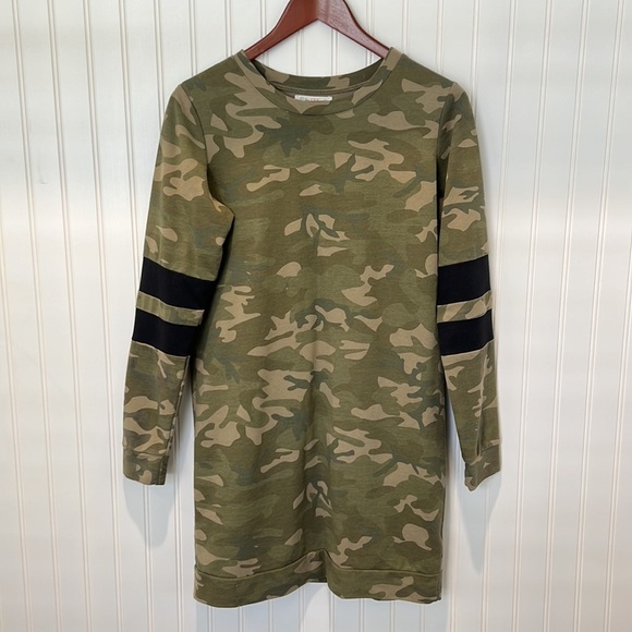 Love Fire Camouflage Dress - Picture 4 of 8